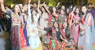 ज्ञानार्थी मीडिया कॉलेज में डांडिया नाइट का भव्य आयोजन हुआ