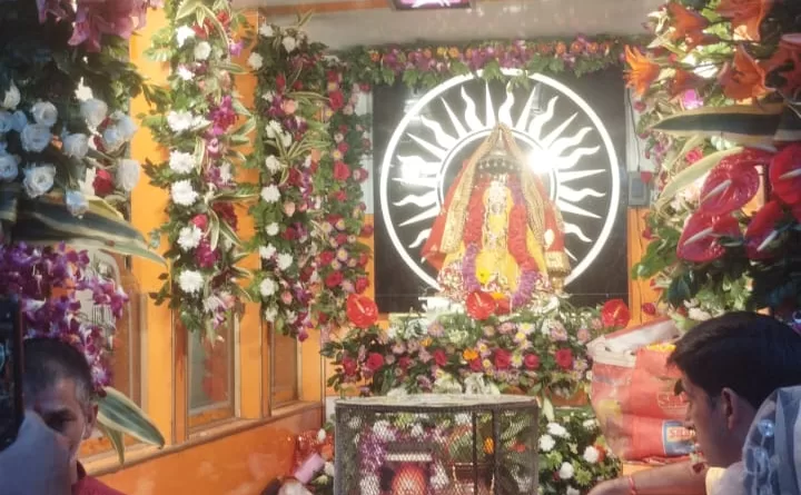 नगर में धूमधाम से निकाली मां मनसा देवी जी की 51वीं भव्य विशाल शोभायात्रा