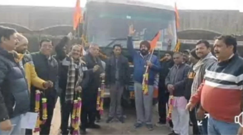 जय श्रीराम नारे के साथ काशीपुर से अयोध्या से लिए बस सेवा शुरू