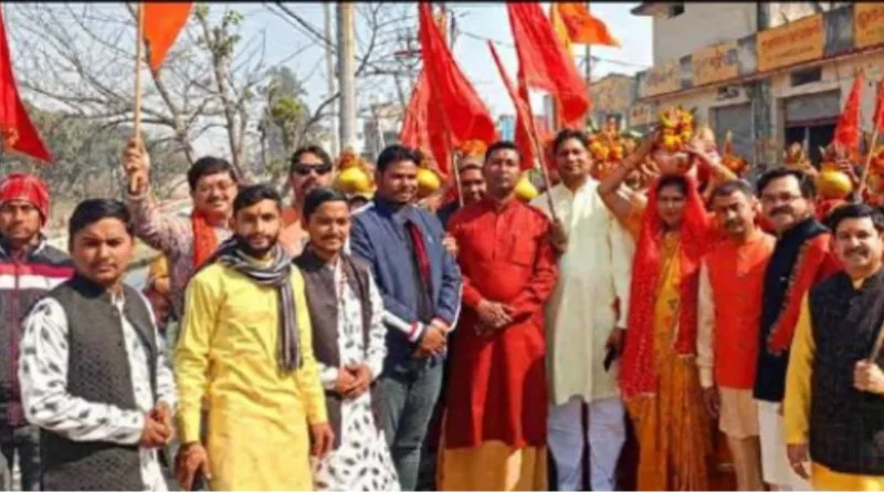 मां बाल सुंदरी देवी मंदिर में देव प्राण प्रतिष्ठा पर निकली कलश यात्रा