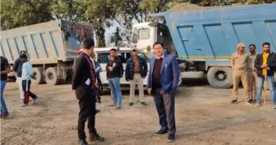 सुल्तानपुर पट्टी कोसी नदी क्षेत्र में अवैध खनन पर छापेमारी छह वाहन सीज