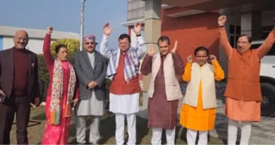 मंत्रिमंडल के साथ मुख्यमंत्री पुष्कर सिंह धामी अयोध्या रवाना