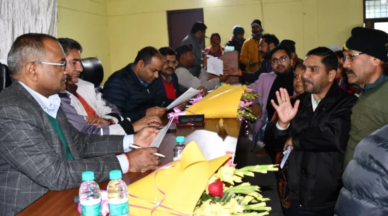 लॉक में तहसील दिवस एवम जन संवाद कार्यक्रम का आयोजन