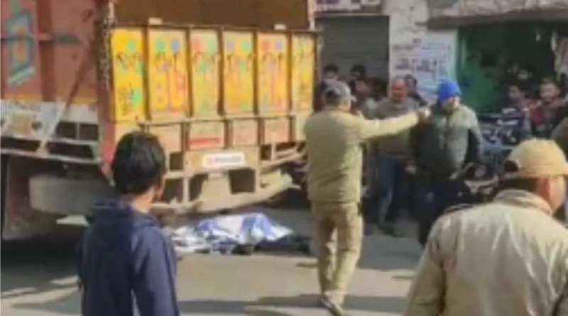 स्कूटी सवार चिकित्सक की ट्रक की चपेट में आकर मौत