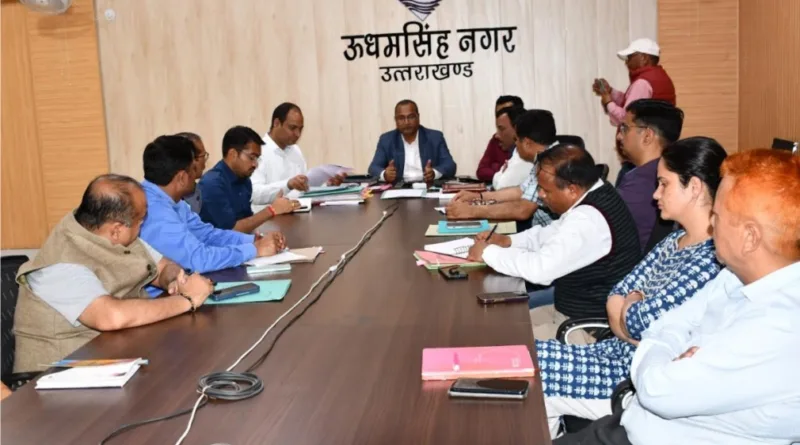 जिले के सभी प्रिंटिंग प्रेस स्वामियों को देना होगी स्टाक सामाग्री व कार्यरत कर्मचारियों की संख्या की सूचना