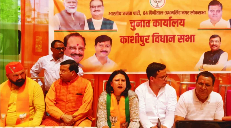भाजपा प्रदेश प्रवक्ता हनी पाठक का नगर में जोरदार स्वागत