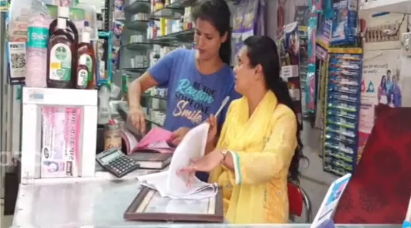 खाद्य विभाग की बड़ी कार्यवाही, छापेमारी में पकड़े कई एक्सपायरी प्रोडक्ट