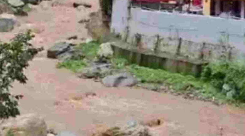 कैंची धाम मंदिर के पास शिप्रा नदी का बहाव सामान्य, सोशल मिडिया पर हो पुराना विडियों वायरल