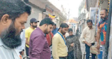 सफाई अभियान कार्यक्रम के तहत नगर में गन्दगी फैलाने वालों के विरूद्ध कार्यवाही
