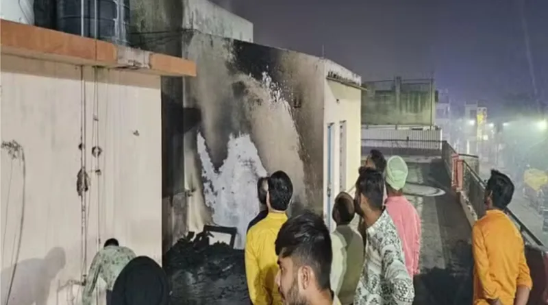 रुद्रपुर में आधी रात तीन जगह आग लगीं
