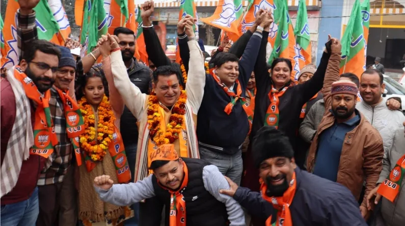 भाजपा प्रत्याशी दीपक बाली का चुनाव प्रचार अब पूरे चरम पर जगह-जगह मिल रहा समर्थन