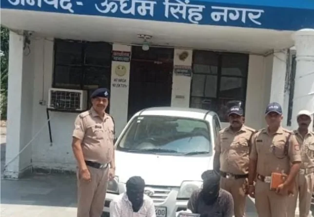 11 किलोग्राम से अधिक अवैध गांजे के साथ दो शातिर तस्कर रंगे हाथों गिरफ्तार