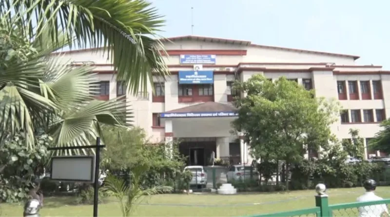 निजी क्षेत्र में डाक्टर बिना रजिस्ट्रेशन या नवीनीकरण के प्रैक्टिस नहीं कर सकेगा