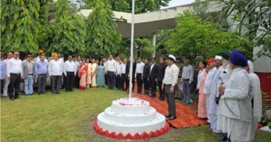 जनपद में 79वां स्वतंत्रता दिवस राष्ट्रीय पर्व धूमधाम व हर्षाेल्लास से मनाया