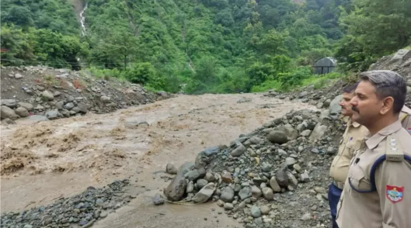 हल्द्वानी में नदी एवं नाले उफान पर, पुलिस बल को अलर्ट मोड में