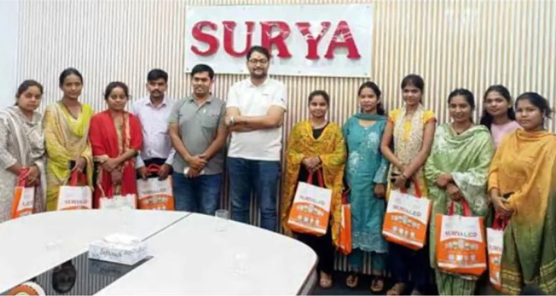 सूर्या फाउंडेशन आदर्श गांव योजना के अंतर्गत संचालित 13 सूर्या संस्कार केन्द्रों के शिक्षक सम्मानित