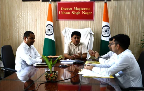 बिना अनुमति अतिशबाजी की दुकानों पर रोक लगाने के निर्देश