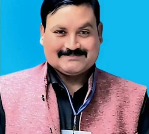 अमित कुमार शर्मा को राधेहरि राजकीय स्नातकोत्तर महाविद्यालय काशीपुर के अभिभावक शिक्षक संघ का उपाध्यक्ष चुना गया