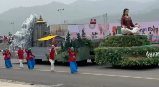 गुजरात में सरदार वल्लभभाई पटेल की 150वीं जयंती पर स्टेच्यू ऑफ यूनिटी की परेड में उत्तराखंड की झांकी का चयन