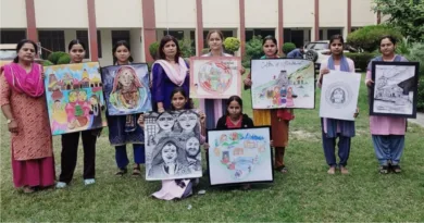 राज्य स्थापना दिवस की रजत जयन्ती समारोह के उपलक्ष्य में कन्या स्नातकोत्तर महाविद्यालय में स्कैच एवं रंगोली प्रतियोगिता का आयोजन