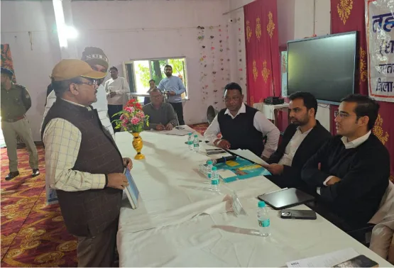 तहसील दिवस - जनता की समस्याओं का त्वरित निस्तारण सरकार की प्राथमिकता - मुख्य विकास अधिकारी