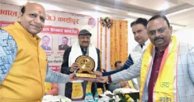 वैश्य समाज की विभूतियों समेत प्रतिष्ठित व्यवसाईयों को श्री अग्रवाल सभा ने किया सम्मानित