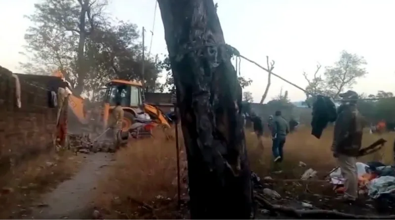 रामनगर के पूछड़ी में अतिक्रमण हटाने की बड़ी कार्रवाई शुरू