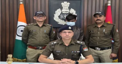 पुलिस ने किया हनी ट्रैप गिरोह का पर्दाफाश तीन लोगों गिरफ्तार