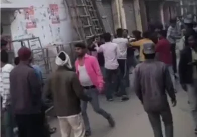 जसपुर में दो पक्षों के बीच खूनी संघर्ष