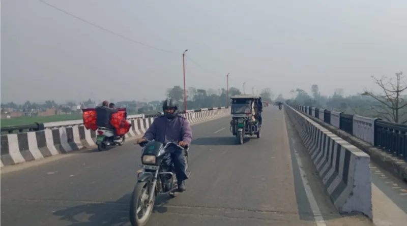 काशीपुर: कांवरियों की सुविधा हेतु नए ढेला पुल बैलजुड़़ी पर लगी लाइटे