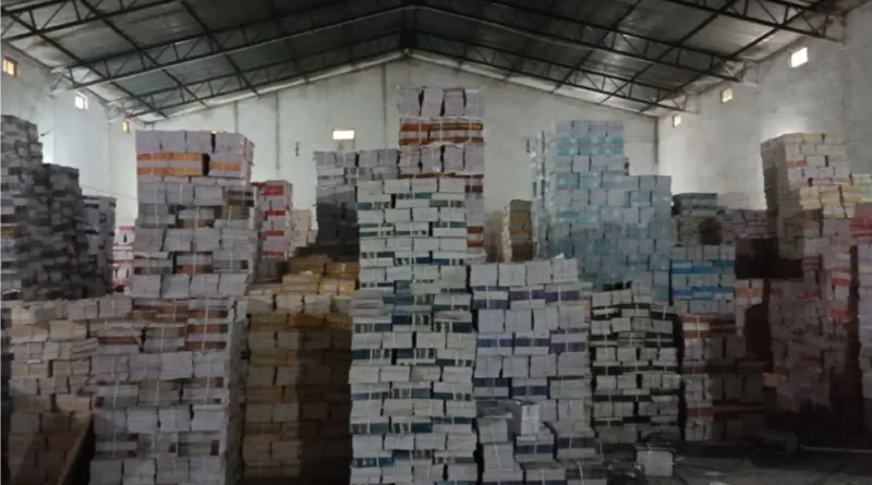 पुलिस और शिक्षा विभाग की संयुक्त कार्रवाई में करोड़ों रुपये की एनसीईआरटी की किताबें बरामद
