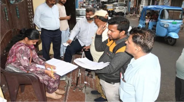 बनभूलपुरा क्षेत्र: सर्वे और पुनर्वास के लिए छह वार्डों में शिविर आयोजित