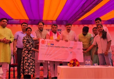 मेडिकल कॉलेज परिसर में आयोजित 4 साल बेमिसाल कार्यक्रम का शुभारम्भ