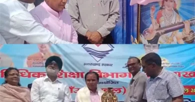 राजकीय पॉलिटेक्निक में लगे रोजगार मेले में उमड़ी युवाओं की भीड़