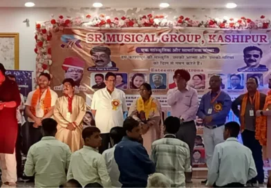 काशीपुर में एसआर म्यूजिकल ग्रुप के स्थापना दिवस पर शानदार जश्न