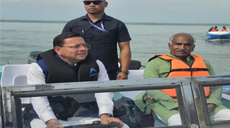 मुख्यमंत्री ने विधायक अरविंद पांडेय के साथ जलाशय में मोटर बोट से भ्रमण कर प्राकृतिक सौंदर्य का लिया आनंद