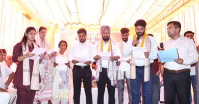 गढ़ीनेगी के नवनिर्वाचित चेयरमैन व सभासदों ने ली शपथ