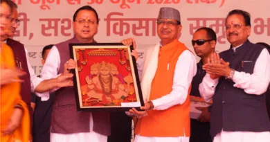 दो दिवसीय पूर्व छात्र सम्मेलन का केंद्रीय कृषि एवम् कृषक कल्याण मंत्री शिवराज सिंह चौहान व मुख्य मंत्री पुष्कर सिंह धामी ने दीप प्रज्ज्वलित कर किया शुभारम्भ