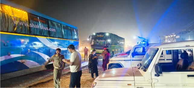 हरिद्वार में लग्जरी बसों के खिलाफ बड़ी कार्रवाई, 45 लग्जरी बसों का चालान, 6 सीज