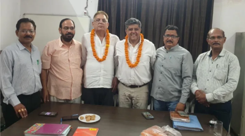 अनुराग बने किसान इंटर कॉलेज कुंडेश्वरी के अध्यक्ष