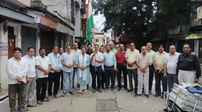 80वें स्वतंत्रता-दिवस के अवसर ऐतिहासिक छोटी नीम के नीचे निकली प्रभात फेरी