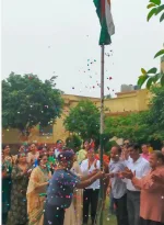 पं. जीबी पंत इंटर कालेज व आर्य कन्या इंटर कॉलेज में स्वतंत्रता दिवस धूमधाम से मनाया गया