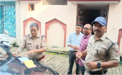 काशीपुर पुलिस का सघन सत्यापन अभियान जारी - 4 मकान मालिकों सहित कुल 12 लोगों पर हुई कार्यवाही