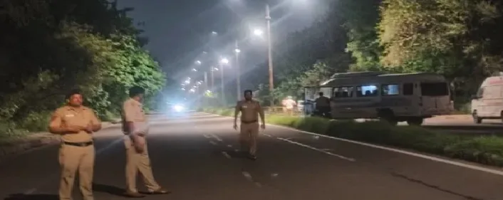 ब्रेकिंग न्यूज - चंडीगढ़ सेक्टर-43 अंतरराज्यीय बस स्टैंड पर संदिग्ध आईईडी मिलने हड़कंप