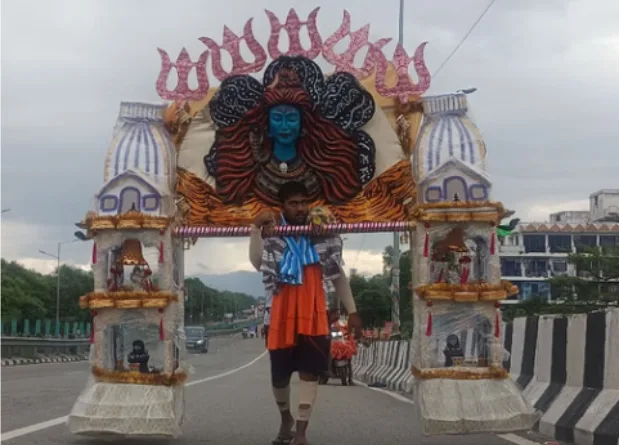 हरिद्वार में उमड़ा आस्था का सैलाब
