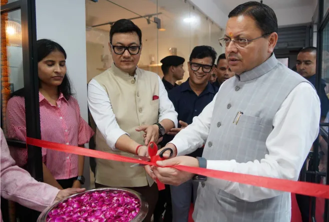 मुख्यमंत्री पुष्कर सिंह धामी ने किया ओहो रेडियो 89.2 एफएम का शुभारंभ