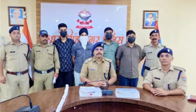 गदरपुर पुलिस ने किया फायरिंग की सनसनीखेज घटना का खुलासा