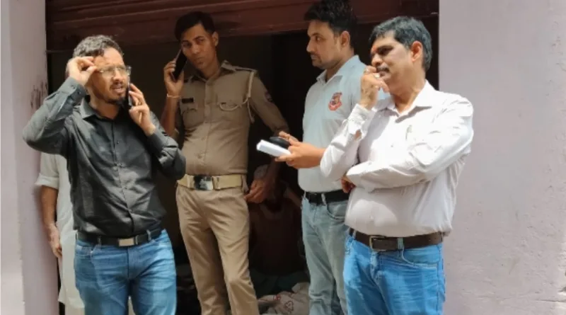 शहर में प्रतिबंधित पॉलीथिन के अवैध कारोबार पर छापेमारी, एक दुकान से 40 किलो प्रतिबंधित पॉलीथिन बरामद