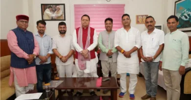 मुख्यमंत्री ने की जिला सहकारी बैंकों के नवनिर्वाचित अध्यक्षों से भेंट