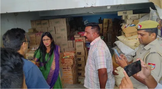 सिंगल यूज़ प्लास्टिक के विरुद्ध छापेमारी एवं निरीक्षण की कार्यवाही